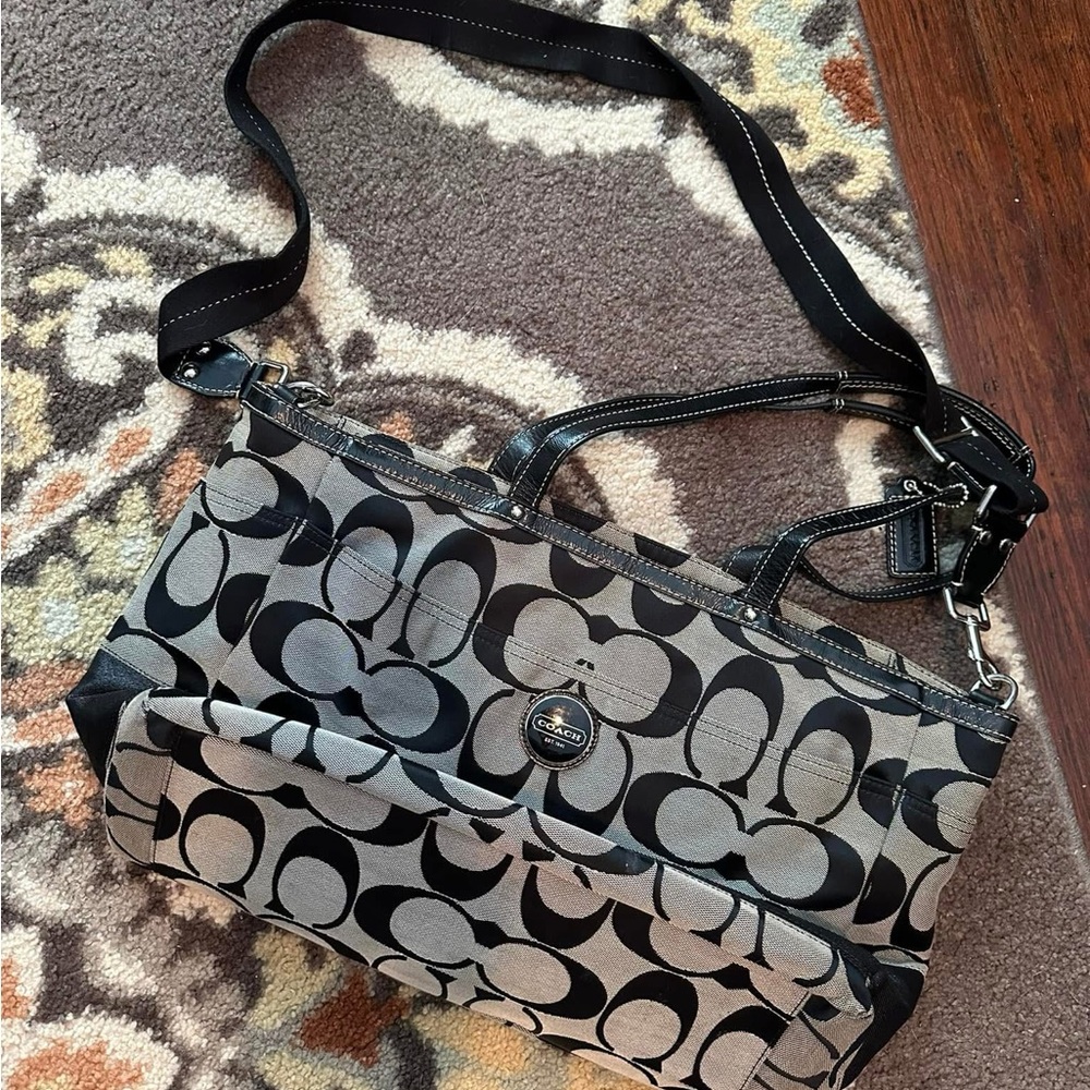 Coach Black and Gray Signature Shoulder Bag